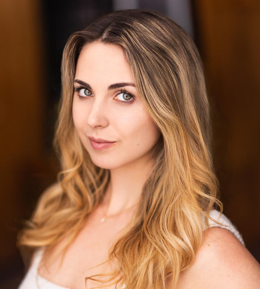 F - Headshots by Andrew